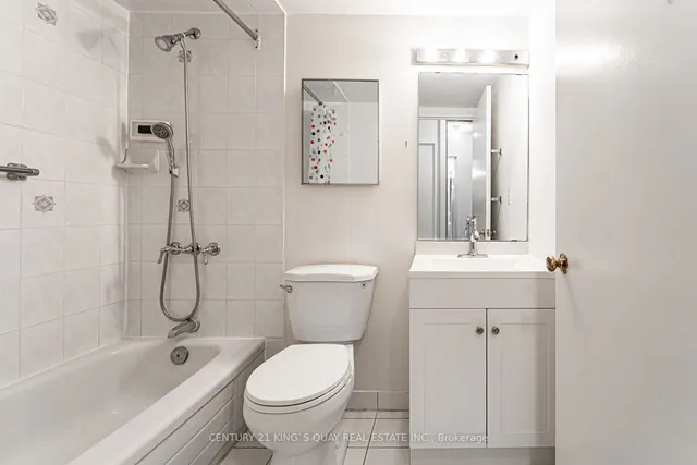 Additional image 25 of 350 Alton Towers Circ Unit 401