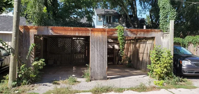 Additional image 13 of 13 Clark St