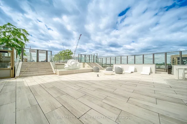 Additional image 32 of 5 Soudan Ave Unit 1002