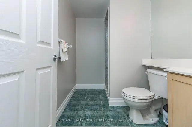 Additional image 21 of 330 Adelaide St Unit 810