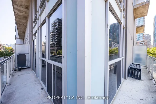 Additional image 11 of 1029 King St Unit 208