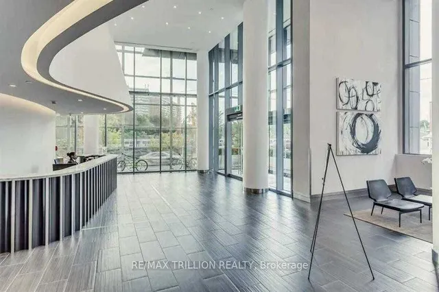 Additional image 15 of 1815 Yonge St Unit 1807