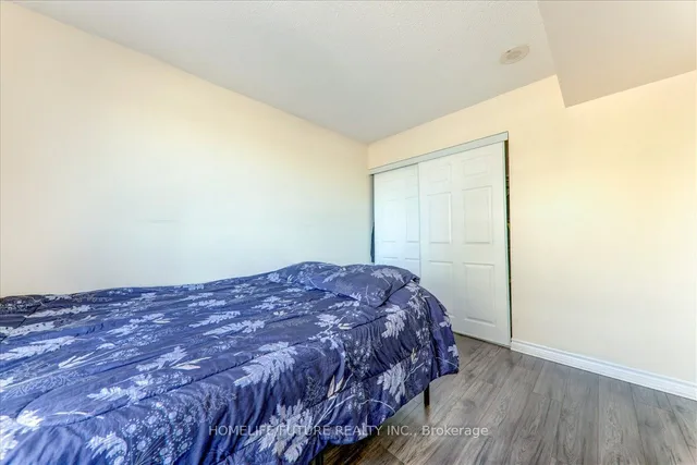 Additional image 18 of 36 Lee Centre Dr Unit 1905