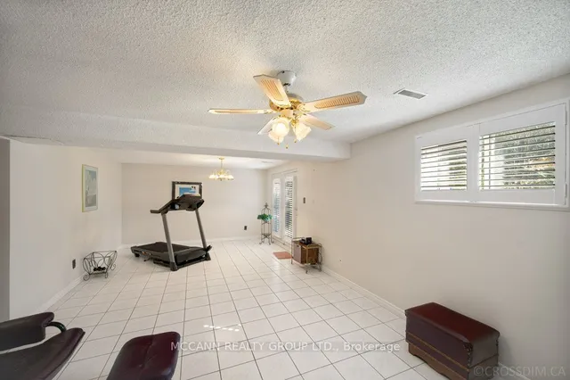 Additional image 30 of 403 Melrose Ave