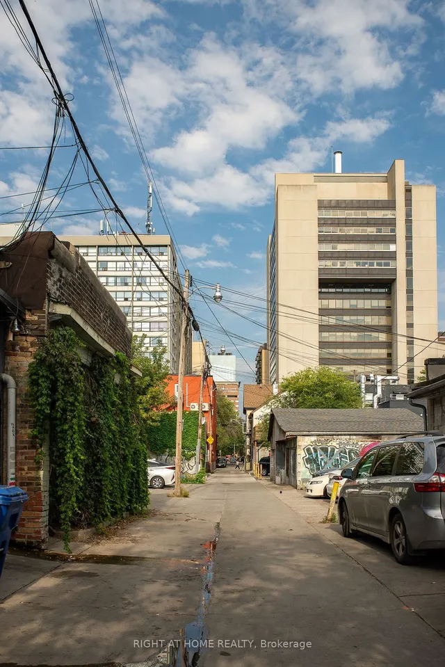 Additional image 26 of 28 D'arcy St