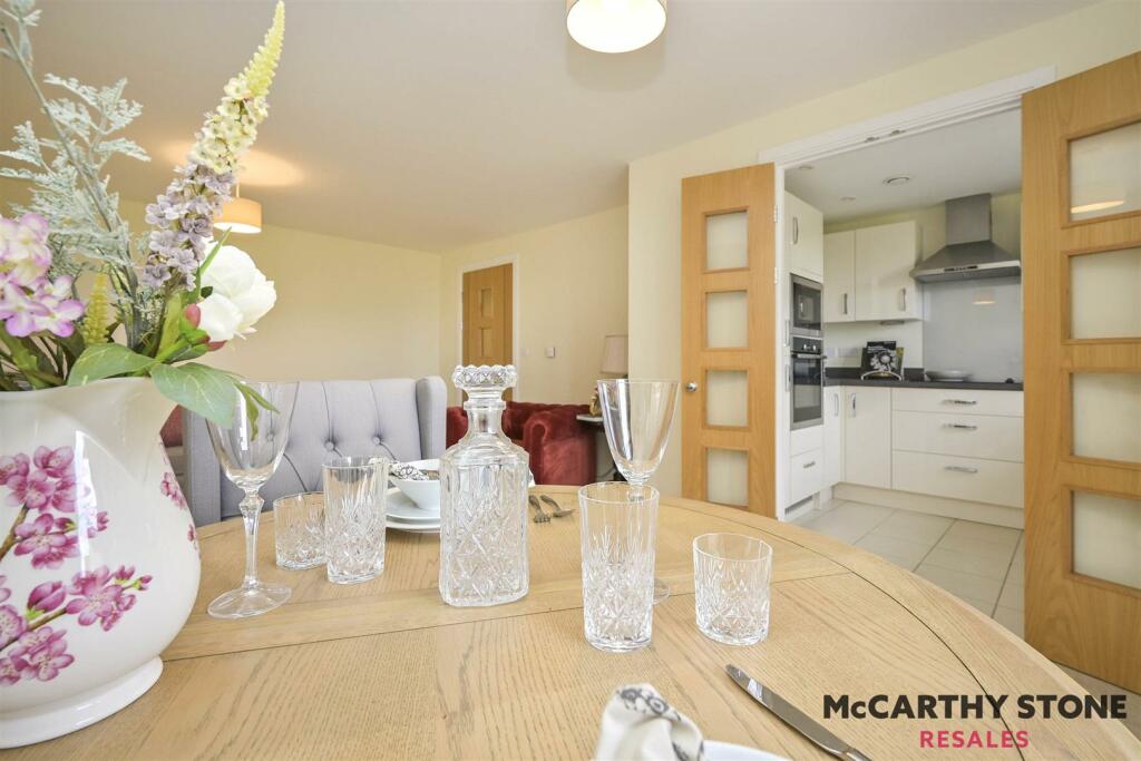 Additional image 5 of Eleanor House, London Road, St. Albans . AL1 1NR