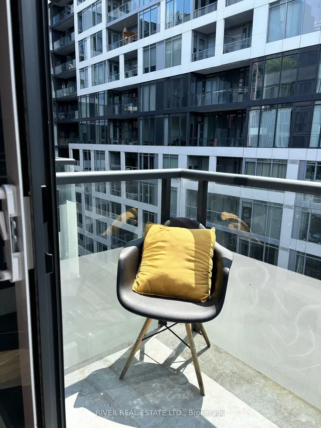 Additional image 13 of 560 Front St Unit 908