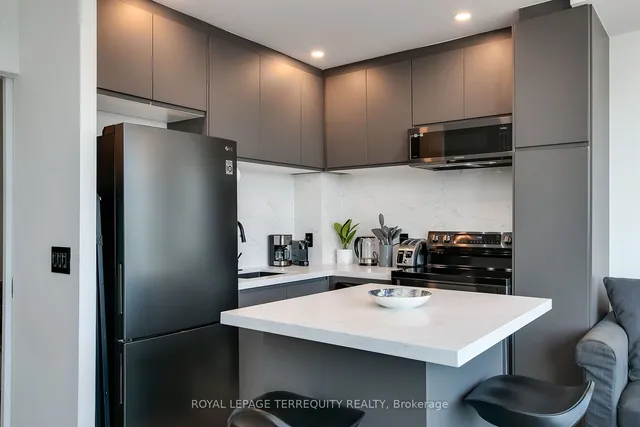 Additional image 15 of 8 York St Unit 3604