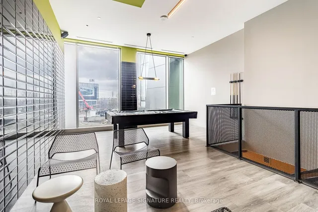 Additional image 29 of 15 Baseball Pl Unit 715