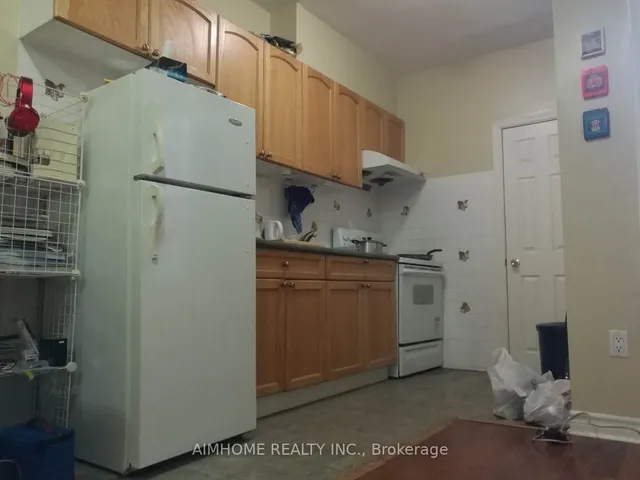 Additional image 9 of 306 Dupont St