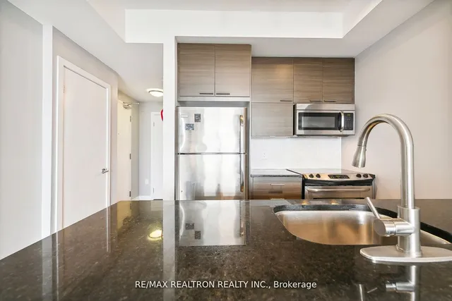 Additional image 12 of 66 Forest Manor Rd Unit 1101