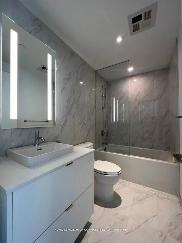 Additional image 16 of 470 Front St Unit 1401