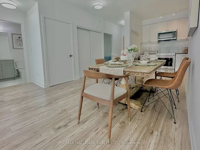 Additional image 18 of 621 Sheppard Ave Unit 221