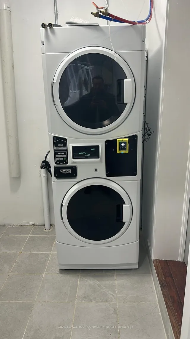 Additional image 38 of 234 Wilmington Ave