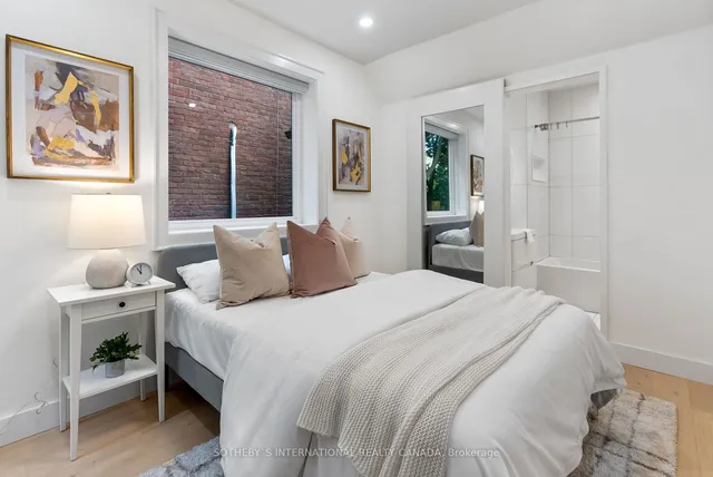 Additional image 25 of 46 Hewitt Ave