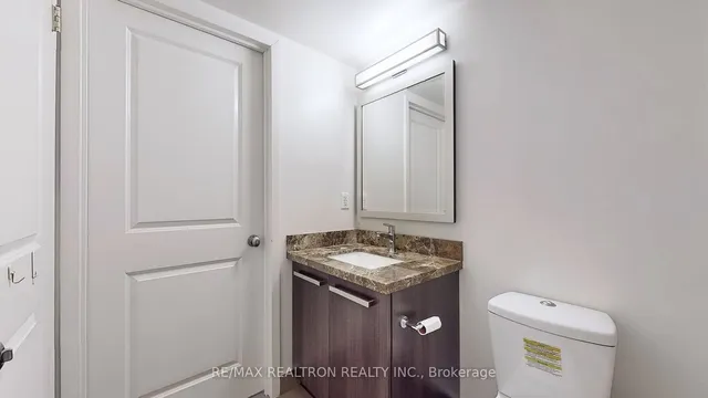 Additional image 18 of 11 St Joseph St Unit 1503