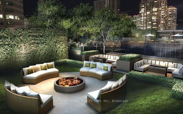 Additional image 39 of 955 Bay St Unit 617