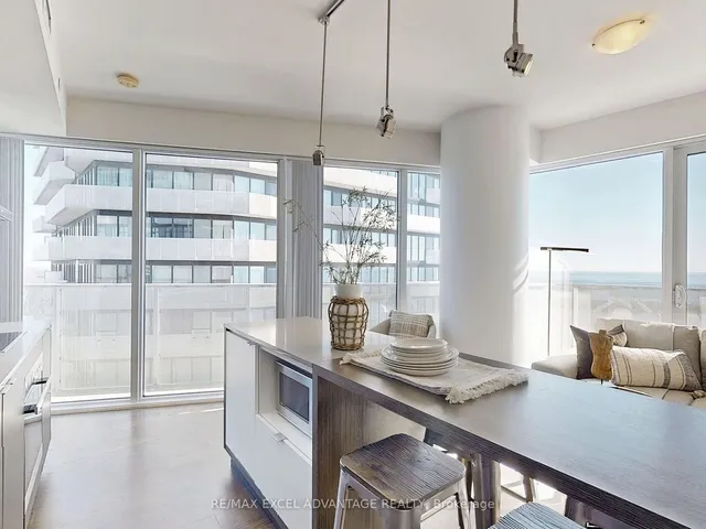 Additional image 12 of 100 Harbour St Unit 6707