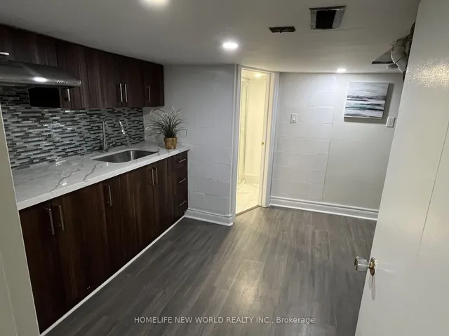 Additional image 32 of 19 Britannia Ave