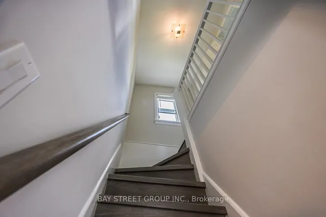 Additional image 18 of 12 Craigmore Cres
