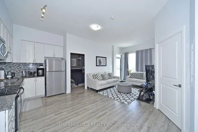 Additional image 20 of 2800 Keele St Unit 604