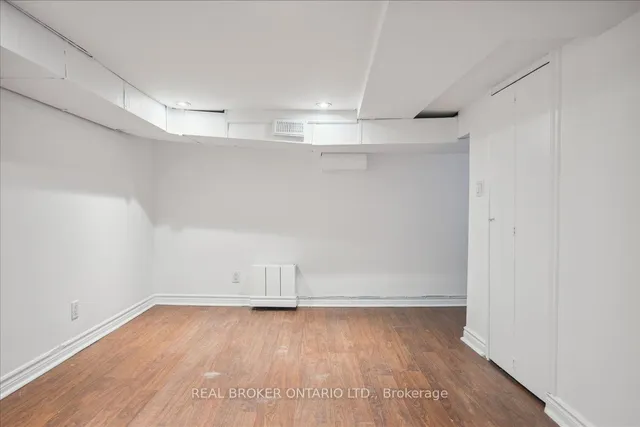 Additional image 30 of 134 Jones Ave