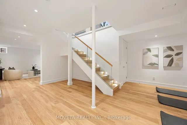 Additional image 31 of 2 Addison Cres