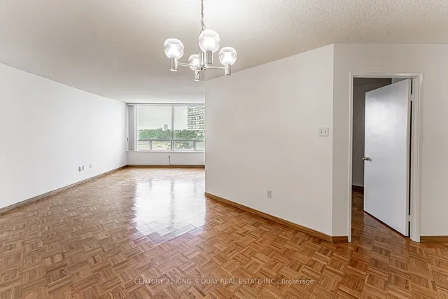 Additional image 7 of 350 Alton Towers Circ Unit 401