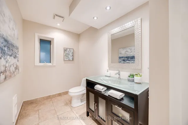 Additional image 19 of 59 Sandringham Dr