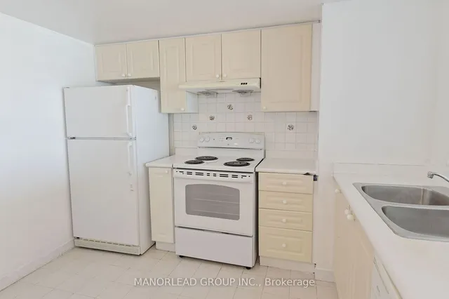 Additional image 8 of 18 Lee Centre Dr Unit 1012