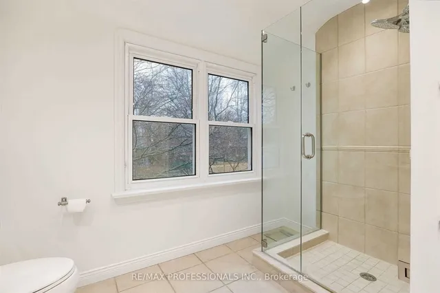 Additional image 21 of 8 Edgevalley Dr