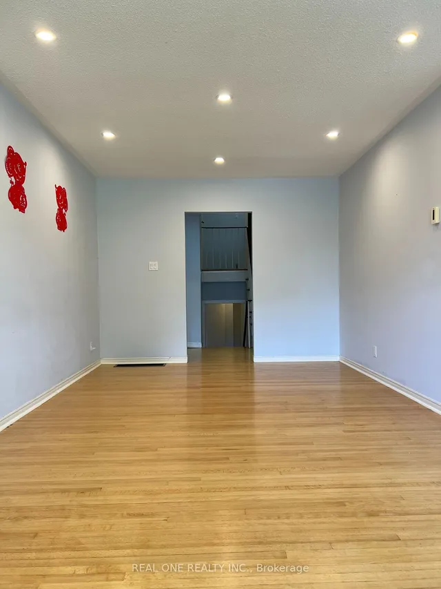 Additional image 4 of 34 Shippigan Cres