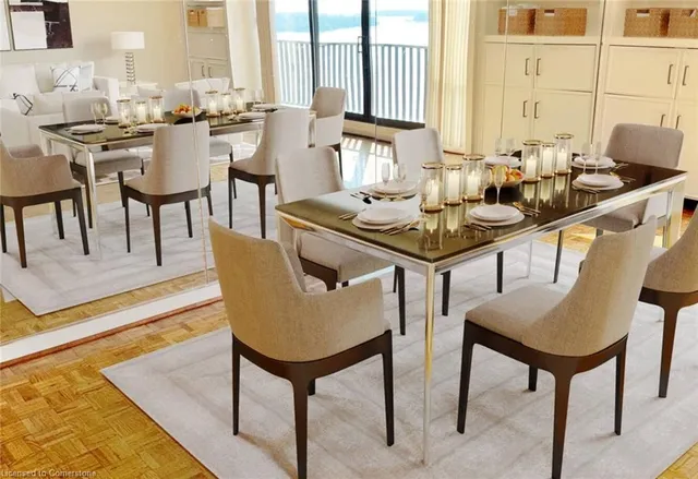 Additional image 6 of 33 Harbour Sq Unit 2037