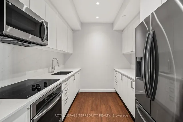 Additional image 30 of 1928 Lake Shore Blvd Unit PH06w