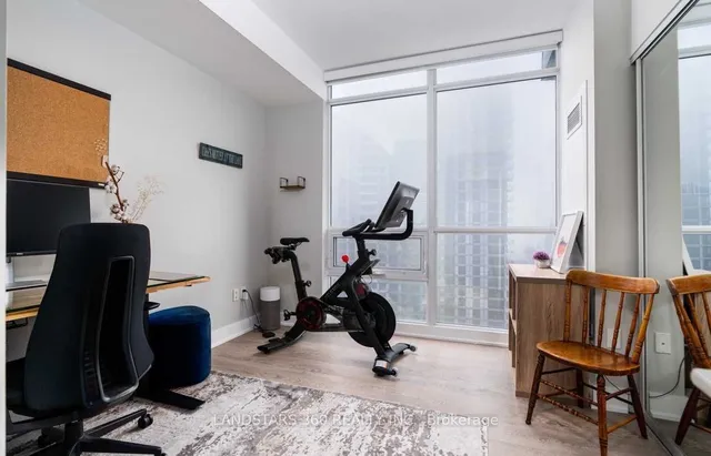 Additional image 9 of 30 Roehampton Ave Unit 1710