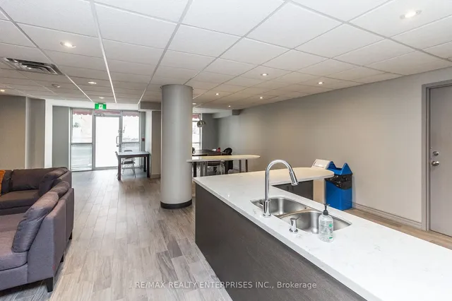 Additional image 26 of 330 Adelaide St Unit 810