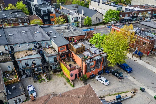 Additional image 37 of 3048 Dundas St