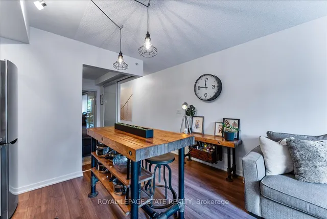 Additional image 25 of 68 ABELL St Unit 201