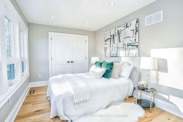 Additional image 17 of 37 Radlett Ave