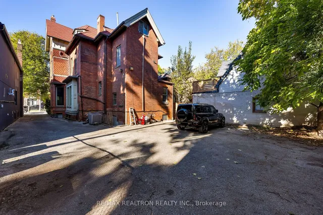 Additional image 38 of 37 Madison Ave