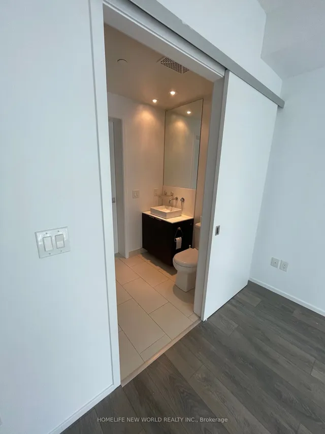 Additional image 8 of 159 Dundas St Unit 2201