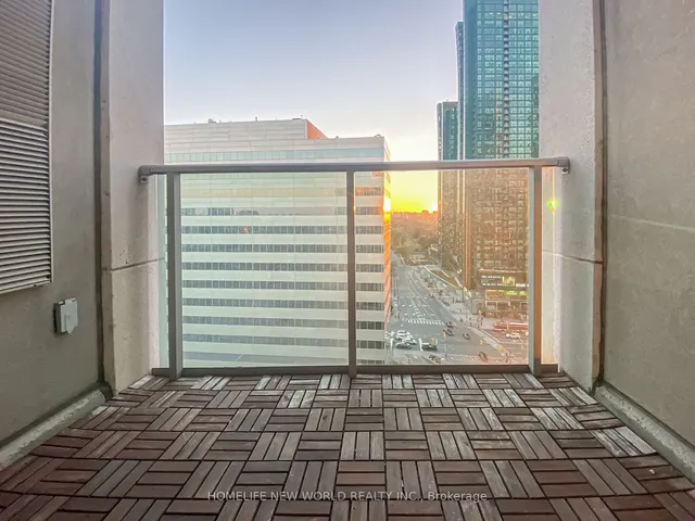 Additional image 25 of 31 Bales Ave Unit 2103