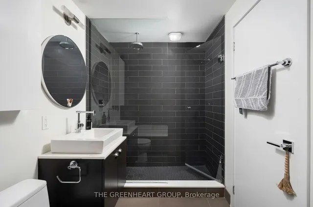 Additional image 34 of 42 Camden St Unit 201