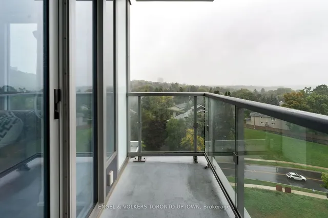 Additional image 19 of 18 Graydon Hall Dr Unit 811