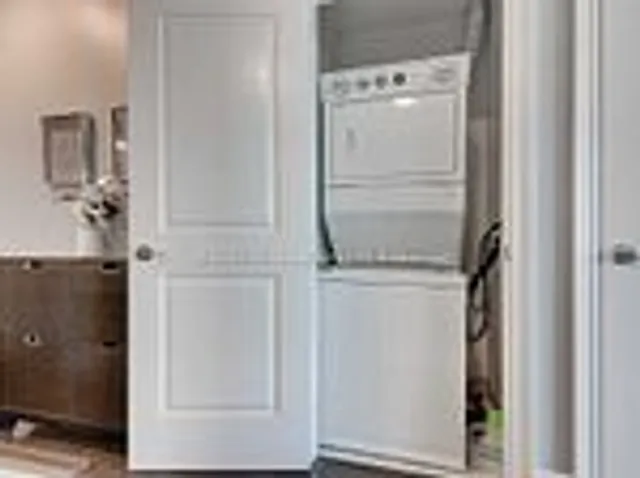Additional image 18 of 20 Bloorview Pl Unit 613