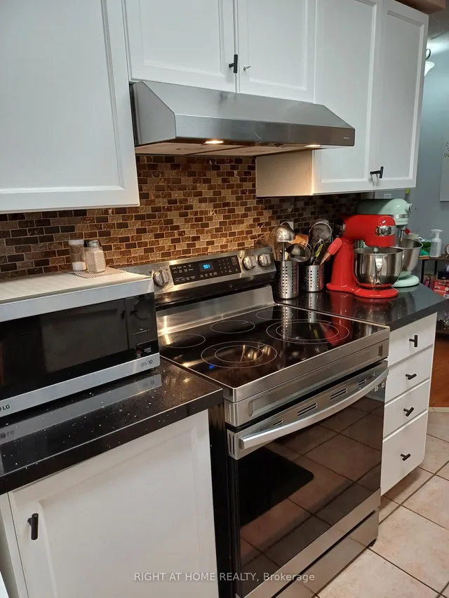 Additional image 9 of 29 Rosebank Dr Unit 212