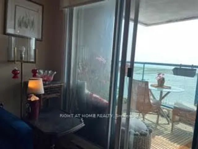 Additional image 5 of 99 Harbour Sq Unit 3312