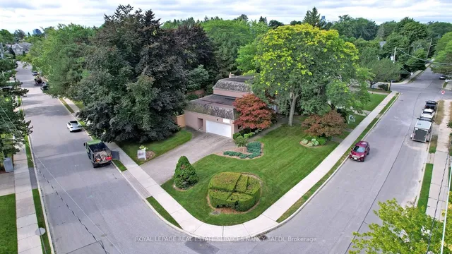 Additional image 32 of 31 Saintfield Ave