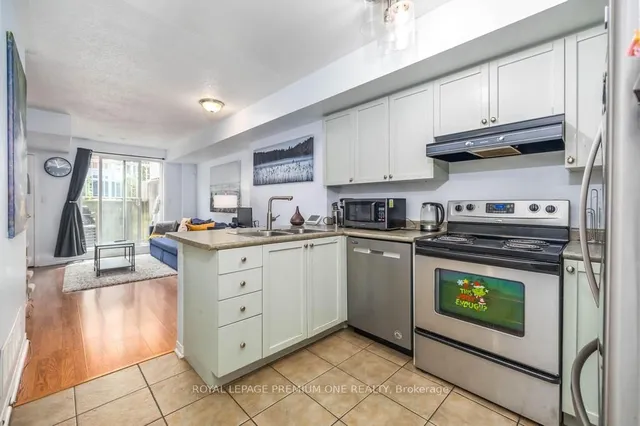 Additional image 6 of 65 Turntable Cres Unit 90