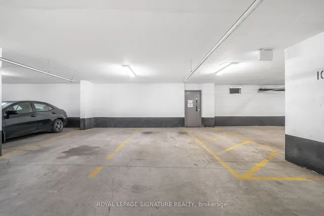 Additional image 25 of 15 Baseball Pl Unit 715